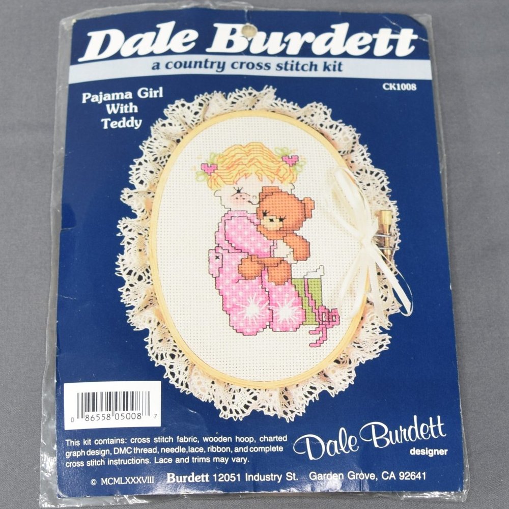 NEW 1987 Cross Stitch Kit Pajama Baby Girl Teddy Bear Pink Lace Thread Crafts